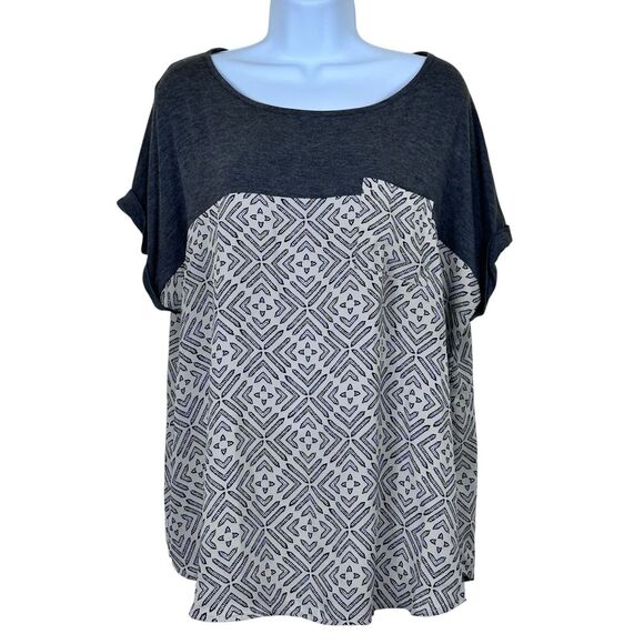 Knox Rose Womens Geometric Kaleidoscope T Shirt Size XL Artsy Essential Everyday - Picture 1 of 9
